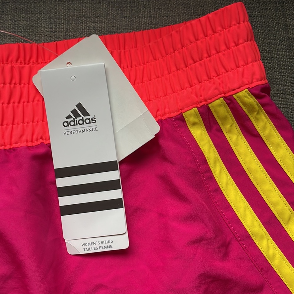 NWT Adidas curve shorts, size medium, blast pink / red zest - Picture 2 of 9